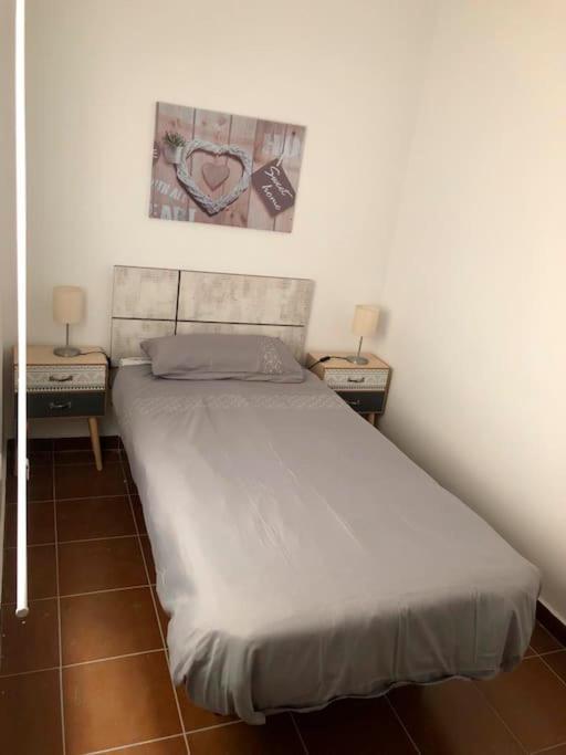 Bonito Apartamento En Calle San Carlos Madrid Esterno foto